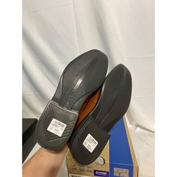 Clarks Mens Cosgrove Free Leather Dress Loafer Dark Tan Leather Size 10M NEW